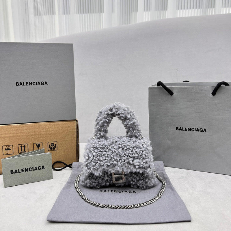 MC-Balenciaga-1537