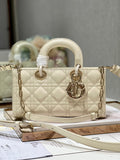 MC-Christian Dior-3572