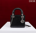 MC-Christian Dior-3587