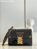 MC-LV-Bags-3918