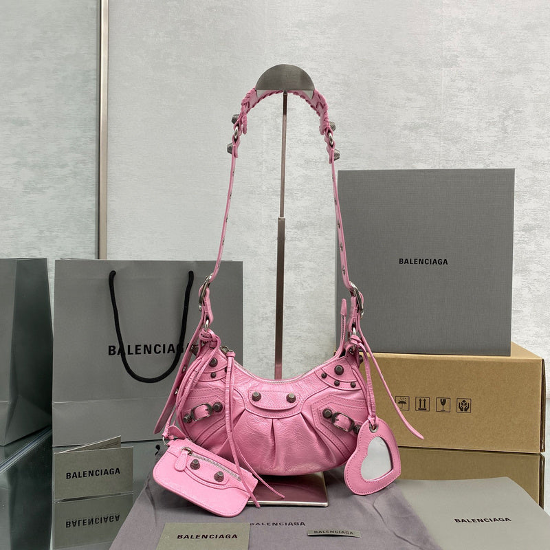 MC-Balenciaga-1549