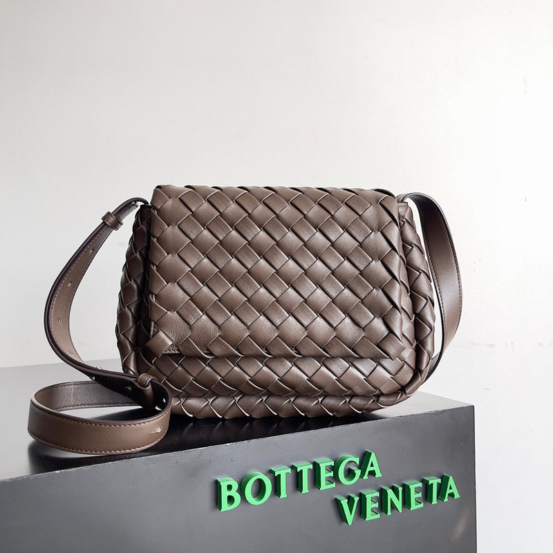 MC-Bottega Veneta-2021