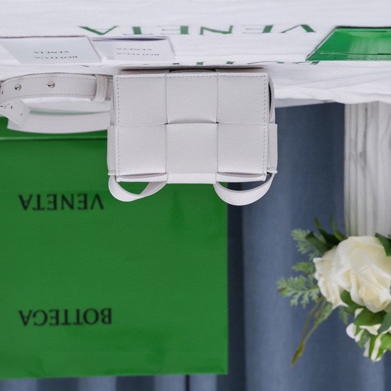 MC-Bottega Veneta-2027