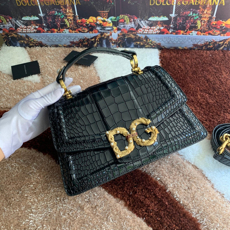 MC-Dolce Gabbana-127