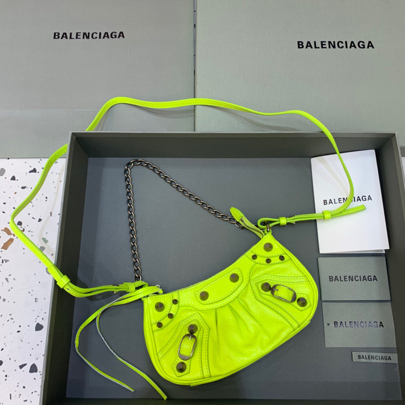 MC-Balenciaga-1558