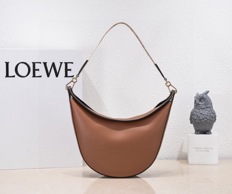 MC-Loewe-1015