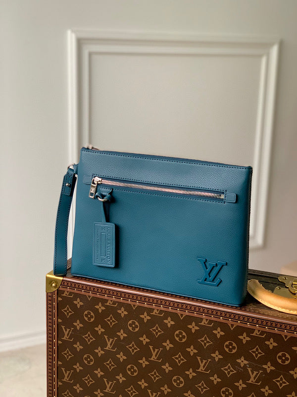MC-LV-Bags-3976