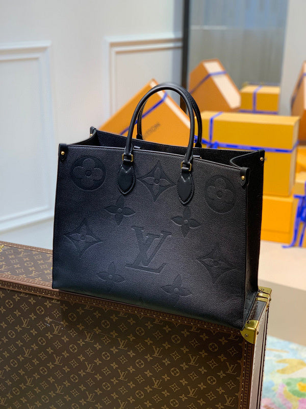MC-LV-Bags-3983