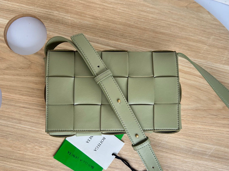 MC-Bottega Veneta-2051