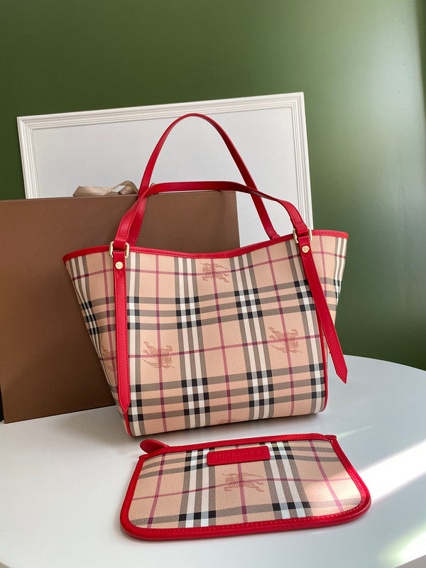 MC-Burberry-542