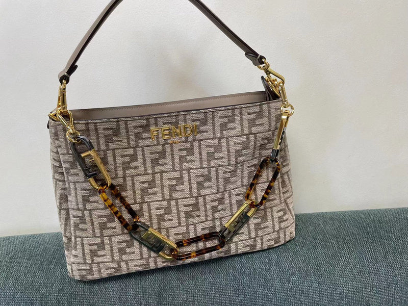 MC-FENDI-3833