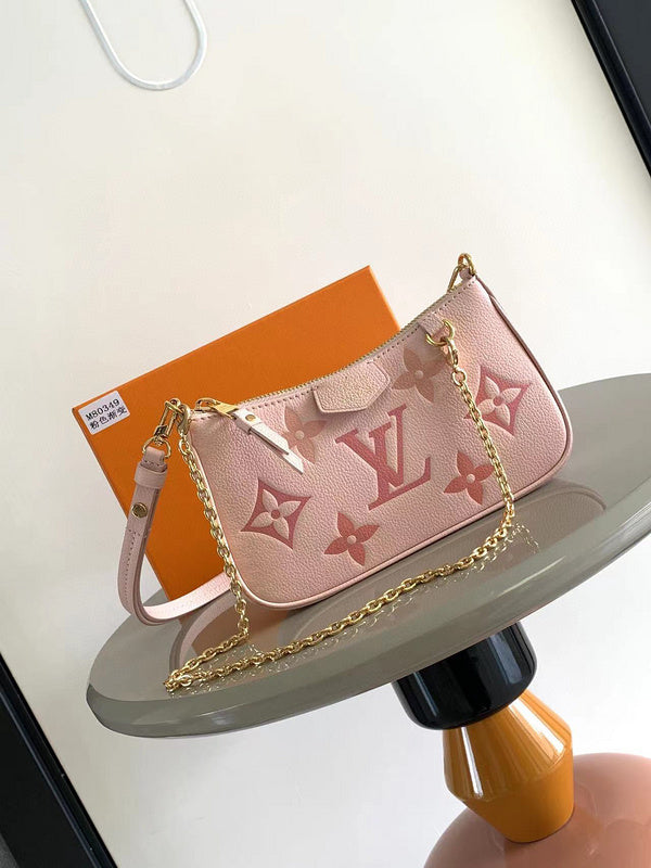 MC-LV-Bags-4009
