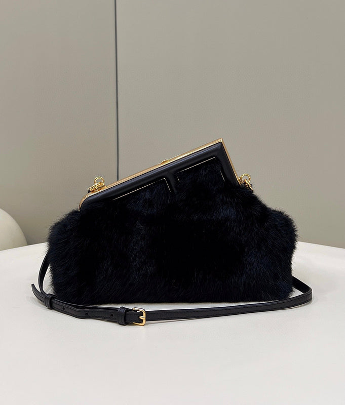 MC-FENDI-3849