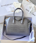 MC-GIVENCHY-528