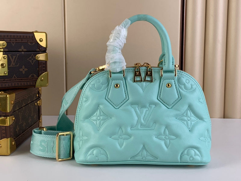 MC-LV-Bags-4013