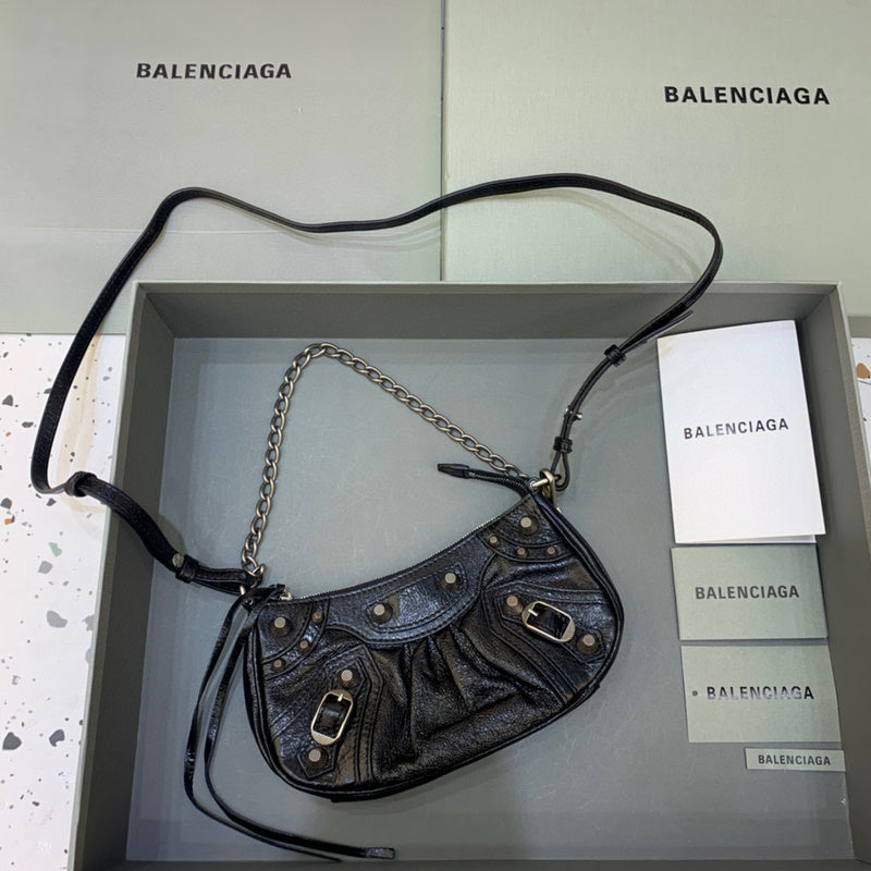 MC-Balenciaga-1576