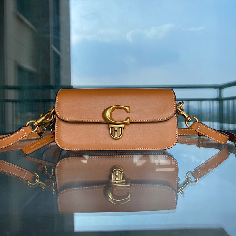 MC-Coach-323