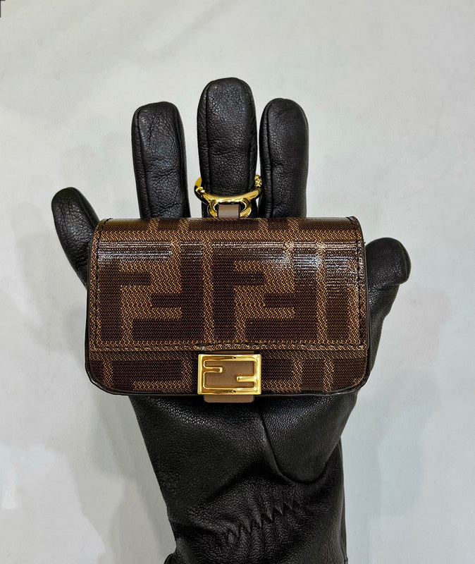 MC-FENDI-3875