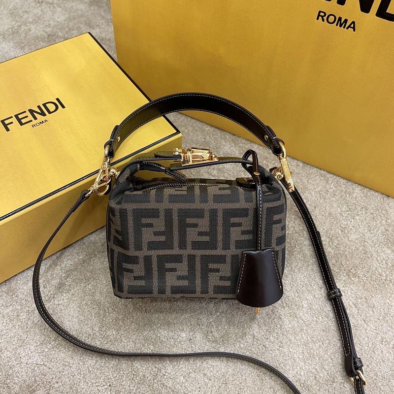 MC-FENDI-3883
