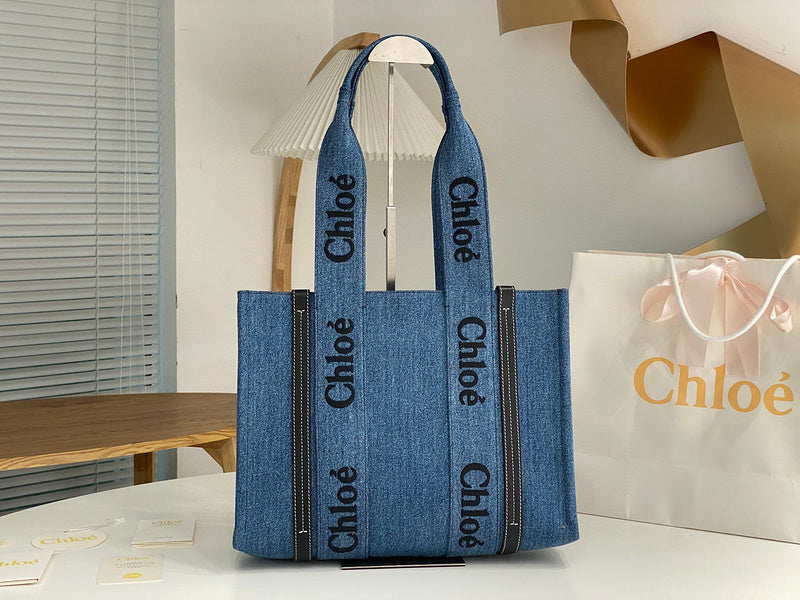 MC-Chloe-207