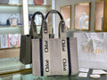 MC-Chloe-208