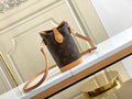 MC-LV-Bags-4034