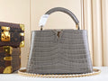 MC-LV-Bags-4036
