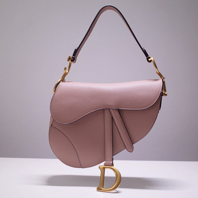 MC-Christian Dior-3679