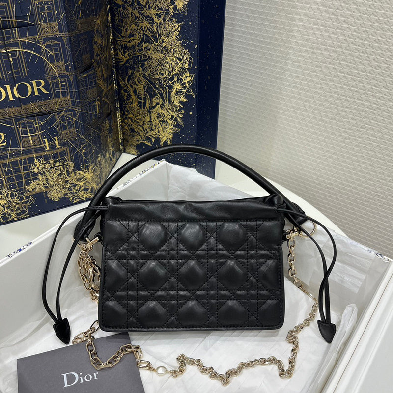 MC-Christian Dior-3682
