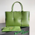 MC-Bottega Veneta-2096