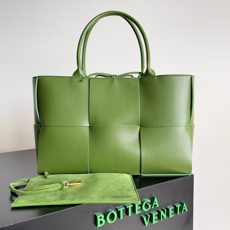 MC-Bottega Veneta-2096