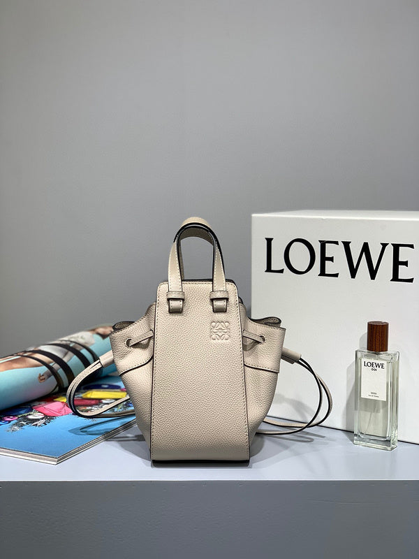 MC-Loewe-1034