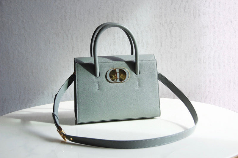 MC-Christian Dior-3687