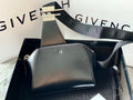 MC-GIVENCHY-537