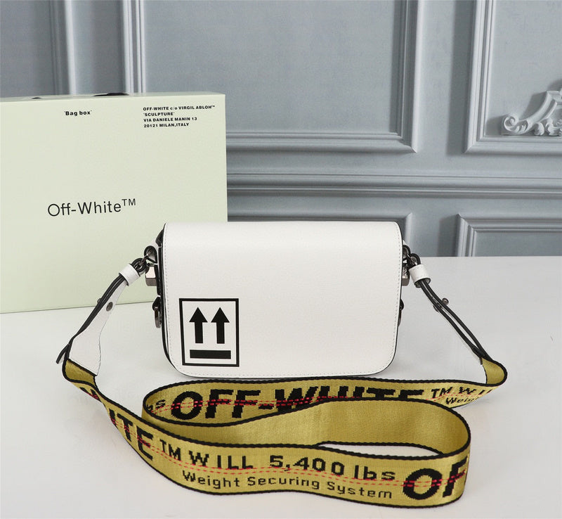 MC-OFF White-524