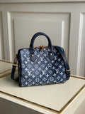MC-LV-Bags-4076