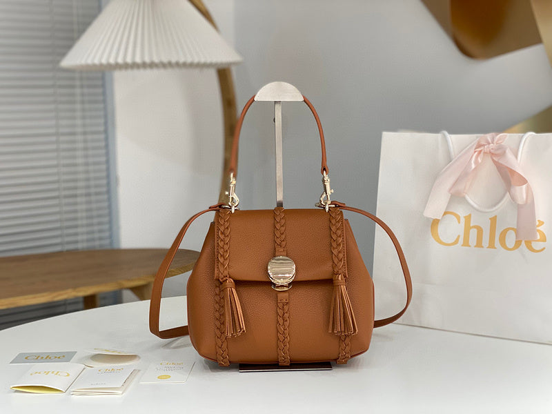 MC-Chloe-211