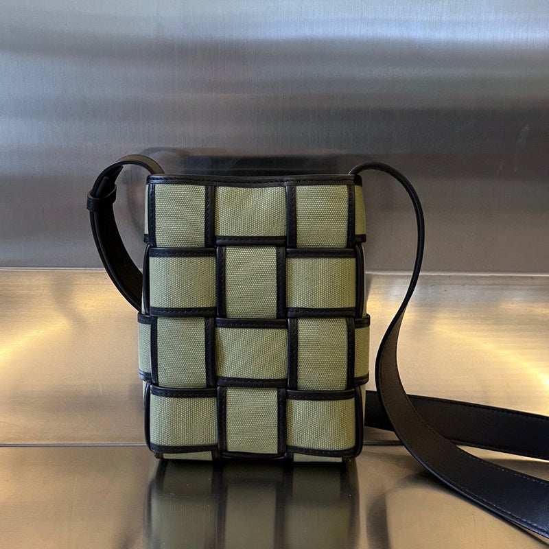MC-Bottega Veneta-2107