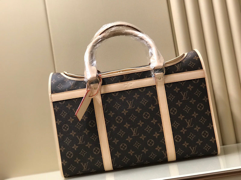MC-LV-Bags-4087