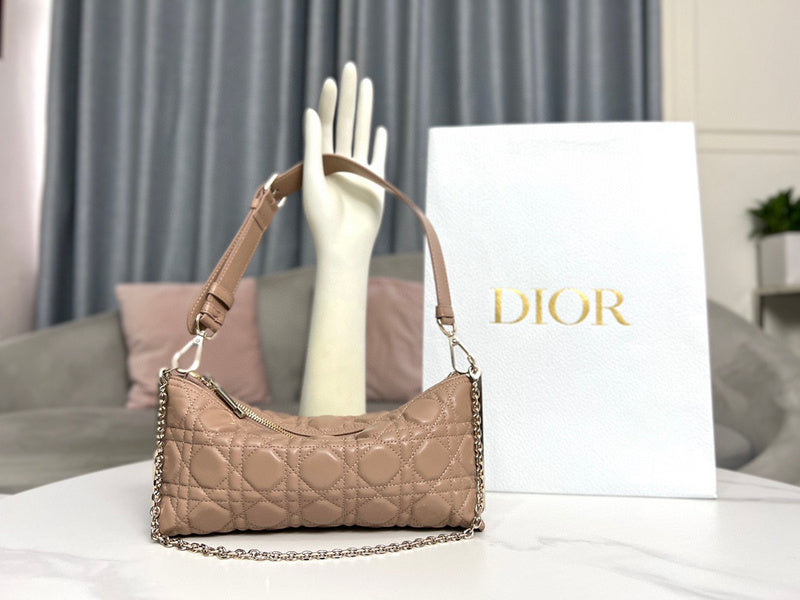 MC-Christian Dior-3712