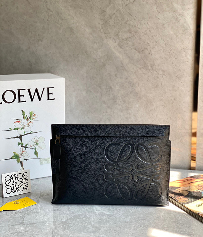 MC-Loewe-1046