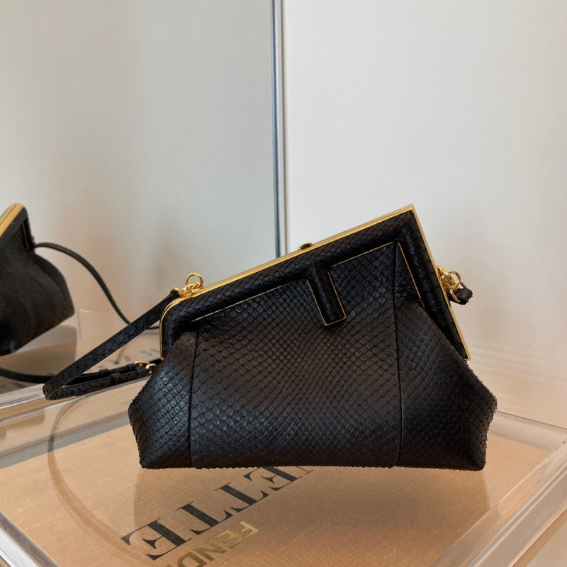 MC-FENDI-3952