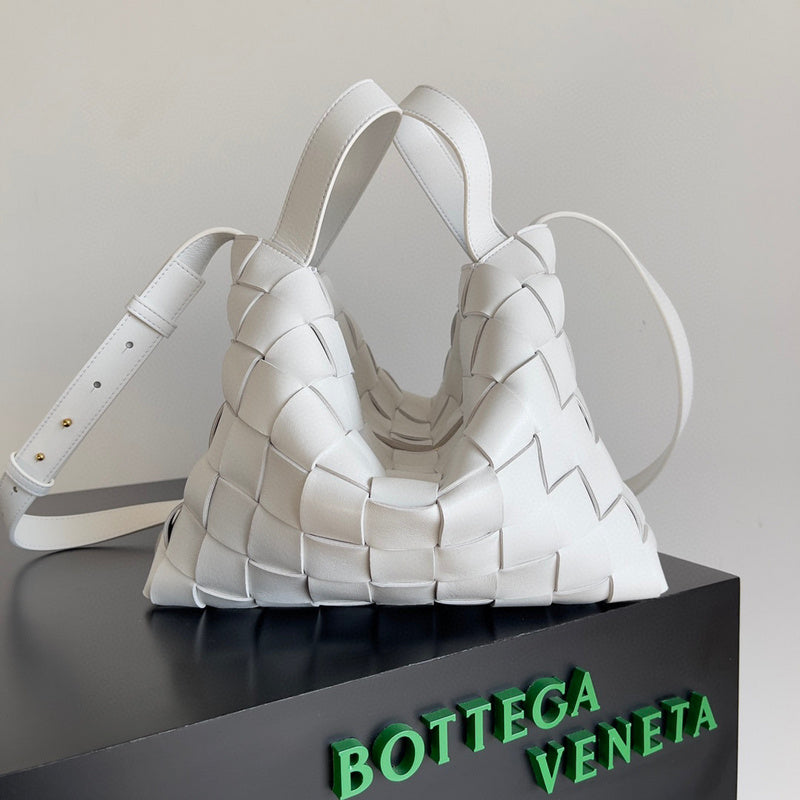 MC-Bottega Veneta-2114