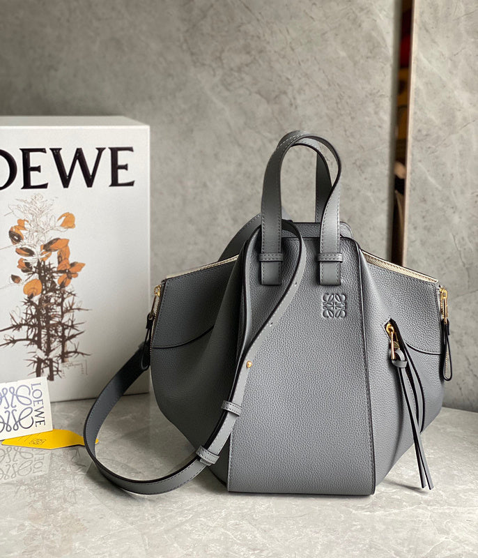 MC-Loewe-1049