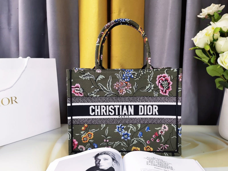 MC-Christian Dior-3721