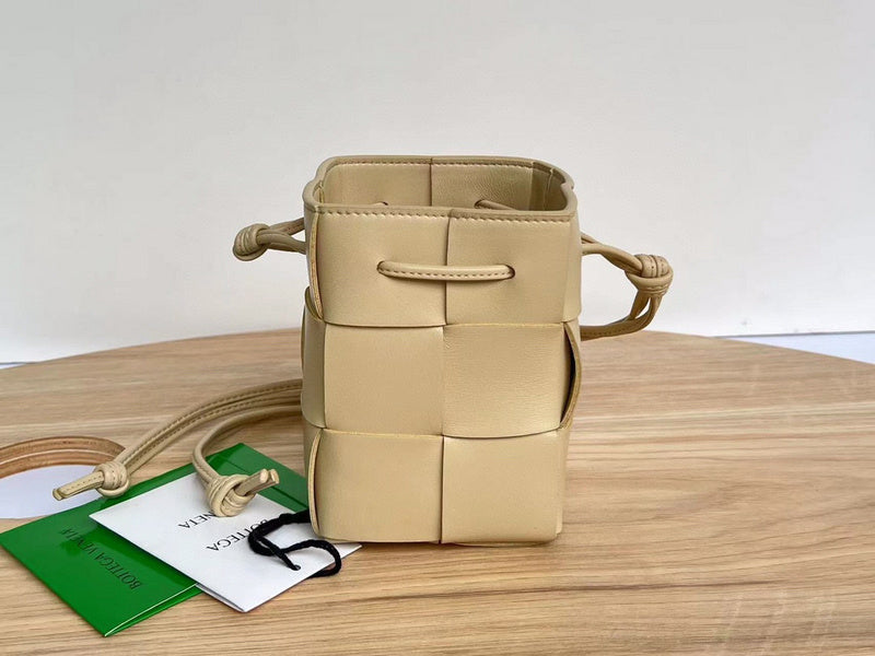 MC-Bottega Veneta-2116