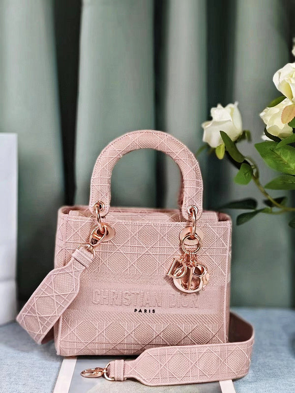 MC-Christian Dior-3731