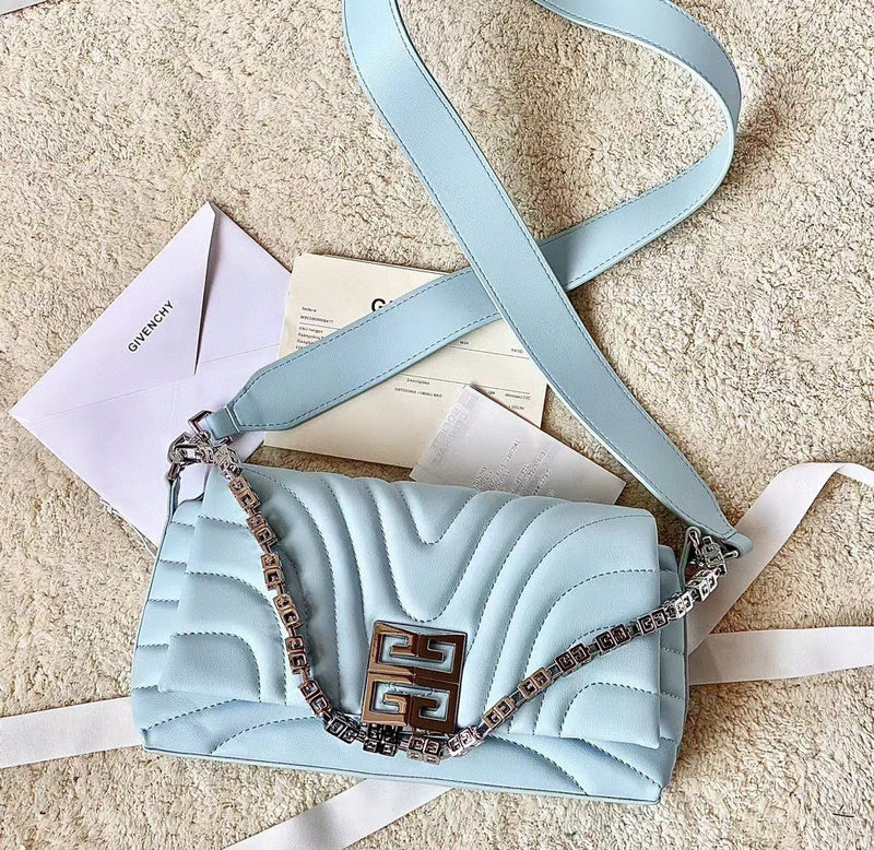 MC-GIVENCHY-546
