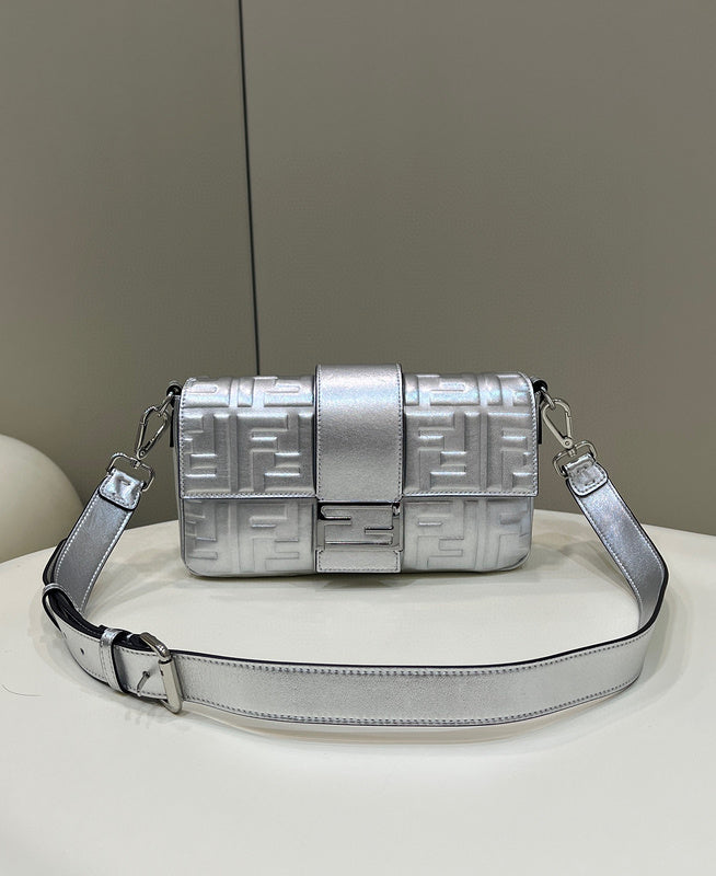 MC-FENDI-3972