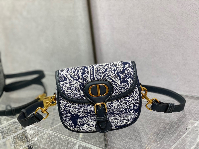 MC-Christian Dior-3743